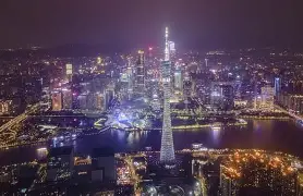 半岛体育官方网站-广州队训练开放日，清晨调整名单引欢呼，亚冠在即，纪律约束更严格